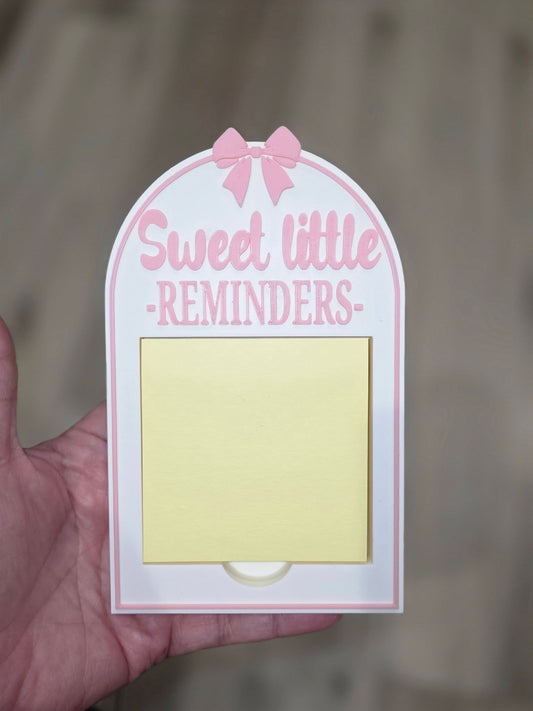 pen and post it- note holder